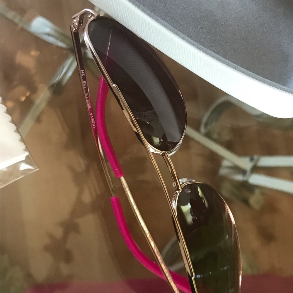 *Sold*Michael Kors Rodinara Sunglass - Picture 3 of 4
